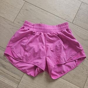 lululemon athletica Bright Pink Women's Athletic Shorts Hotty Hot 2.5"